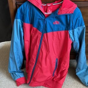 Nike Men’s Windbreaker in Red and Blue